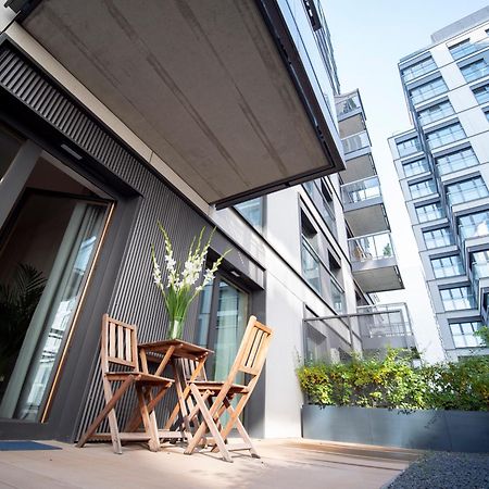 Mennica Residence Patronus Apartments Warszawa Exteriör bild