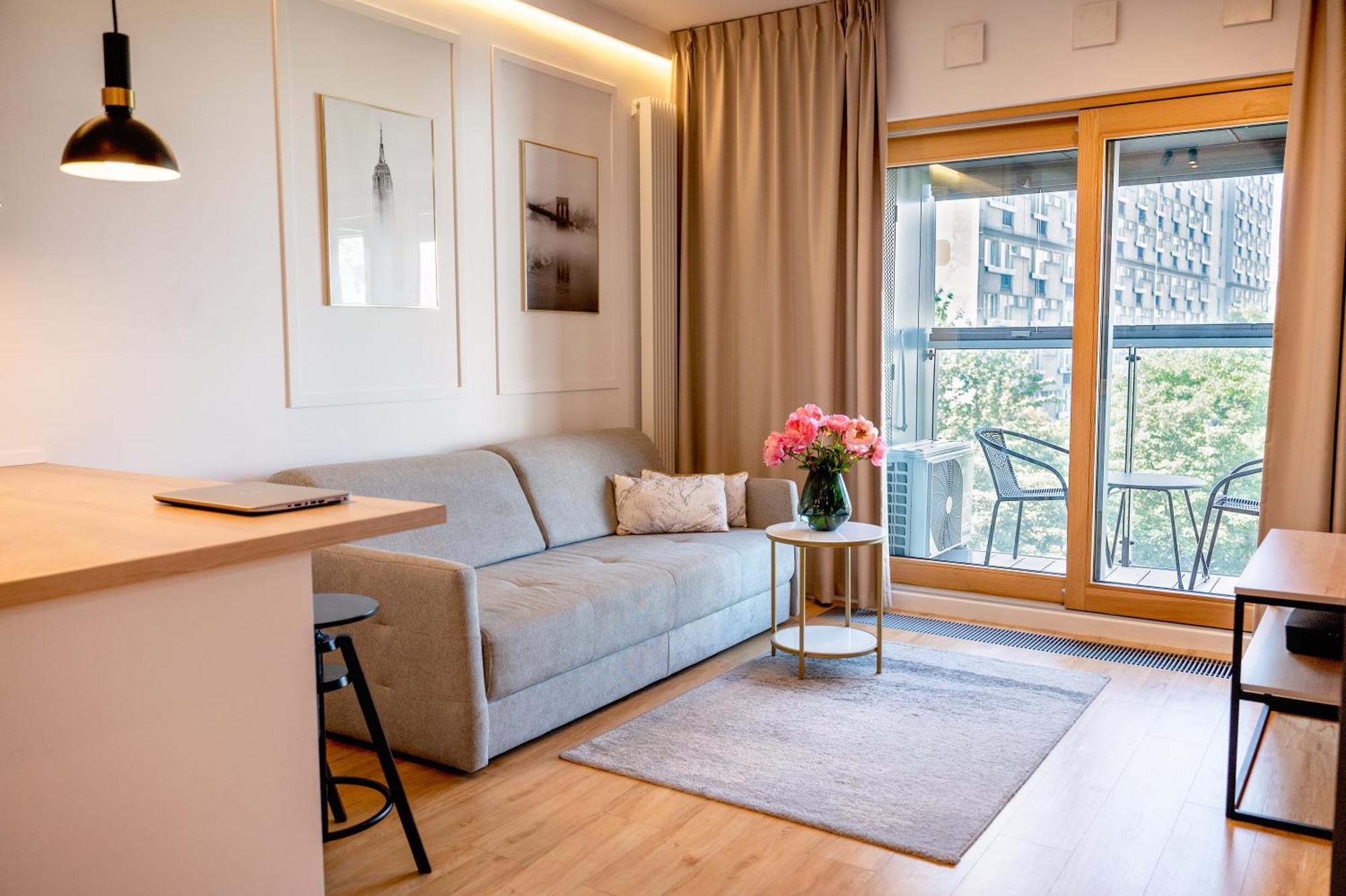 Mennica Residence Patronus Apartments Warszawa Exteriör bild